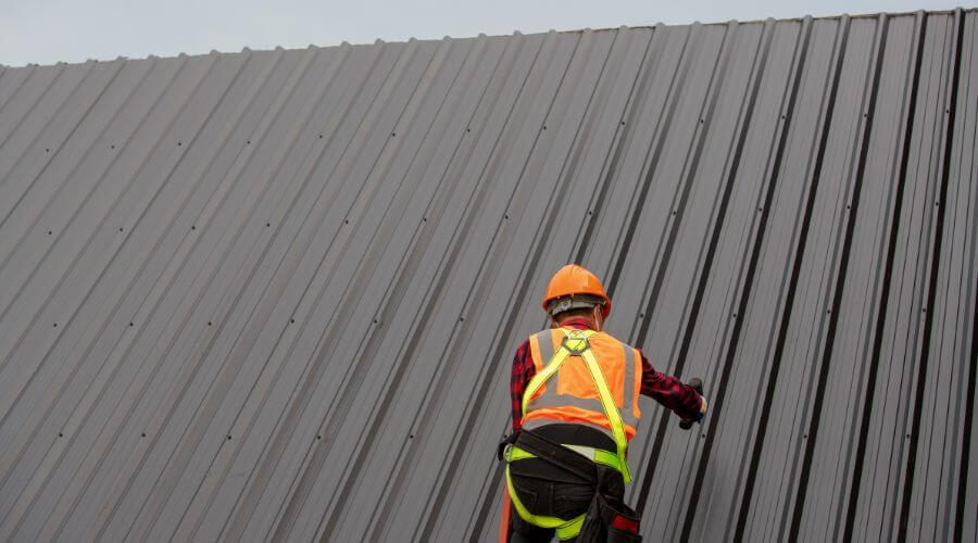 Professional gutter cleaning in Chicken, AK